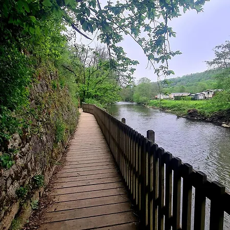 Gurdy's Шале Дюрбюи