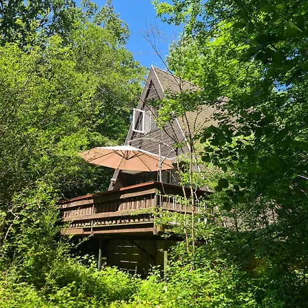 Gurdy's Chalet